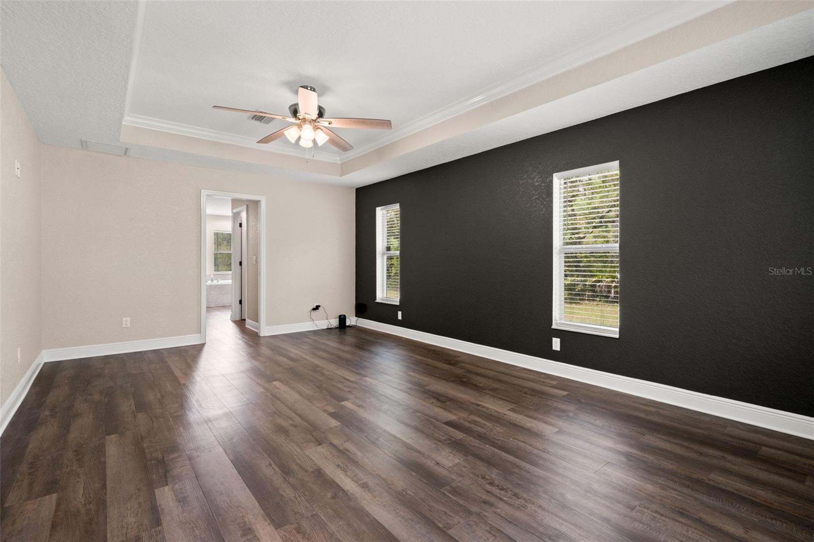 ROYAL HIGHLANDS - Residential