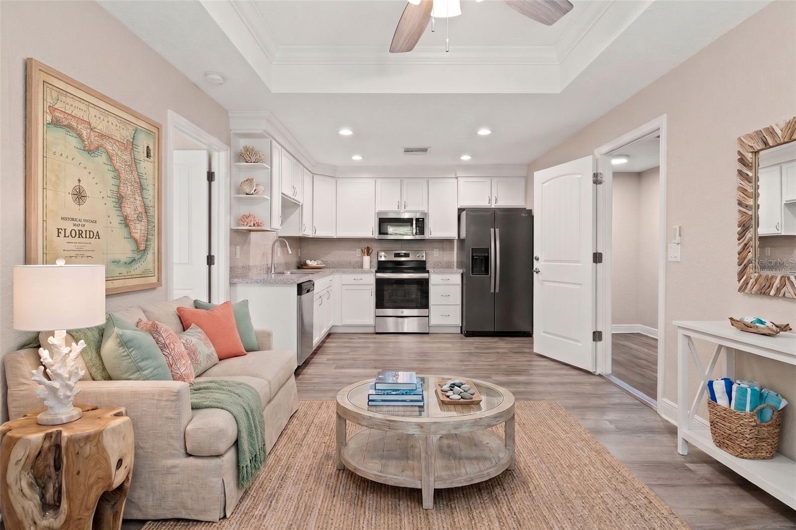 ROYAL HIGHLANDS - Residential