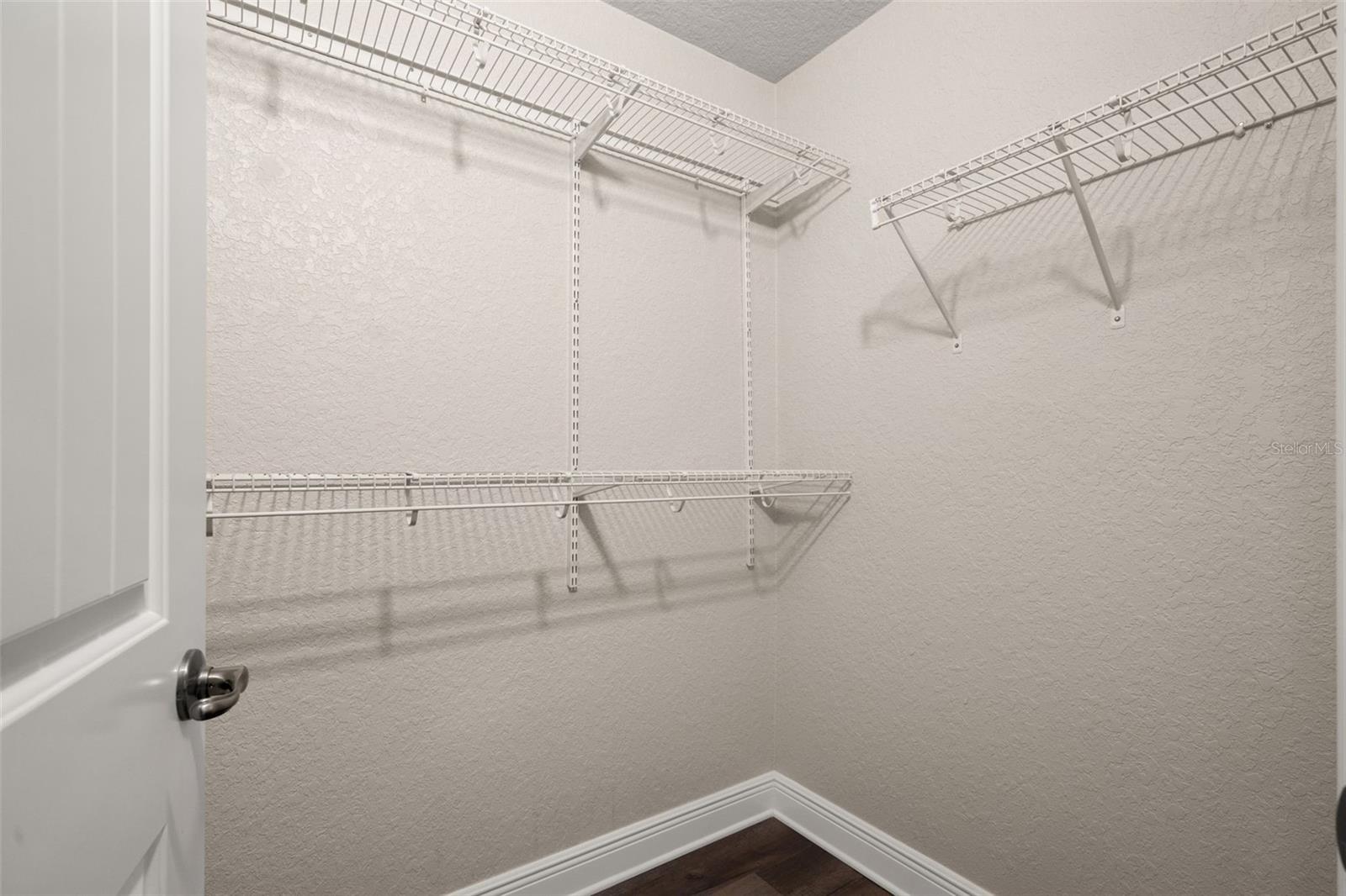 ROYAL HIGHLANDS - Residential