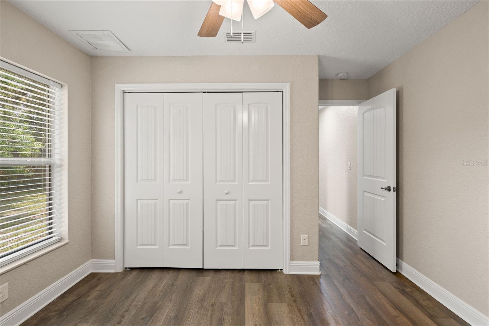 ROYAL HIGHLANDS - Residential