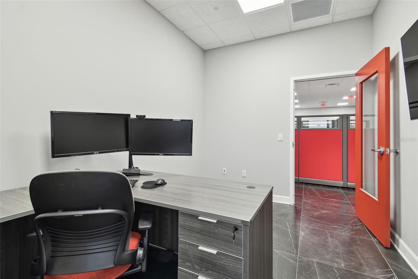 MONROES BUSINESS PARK - Commercial Sale