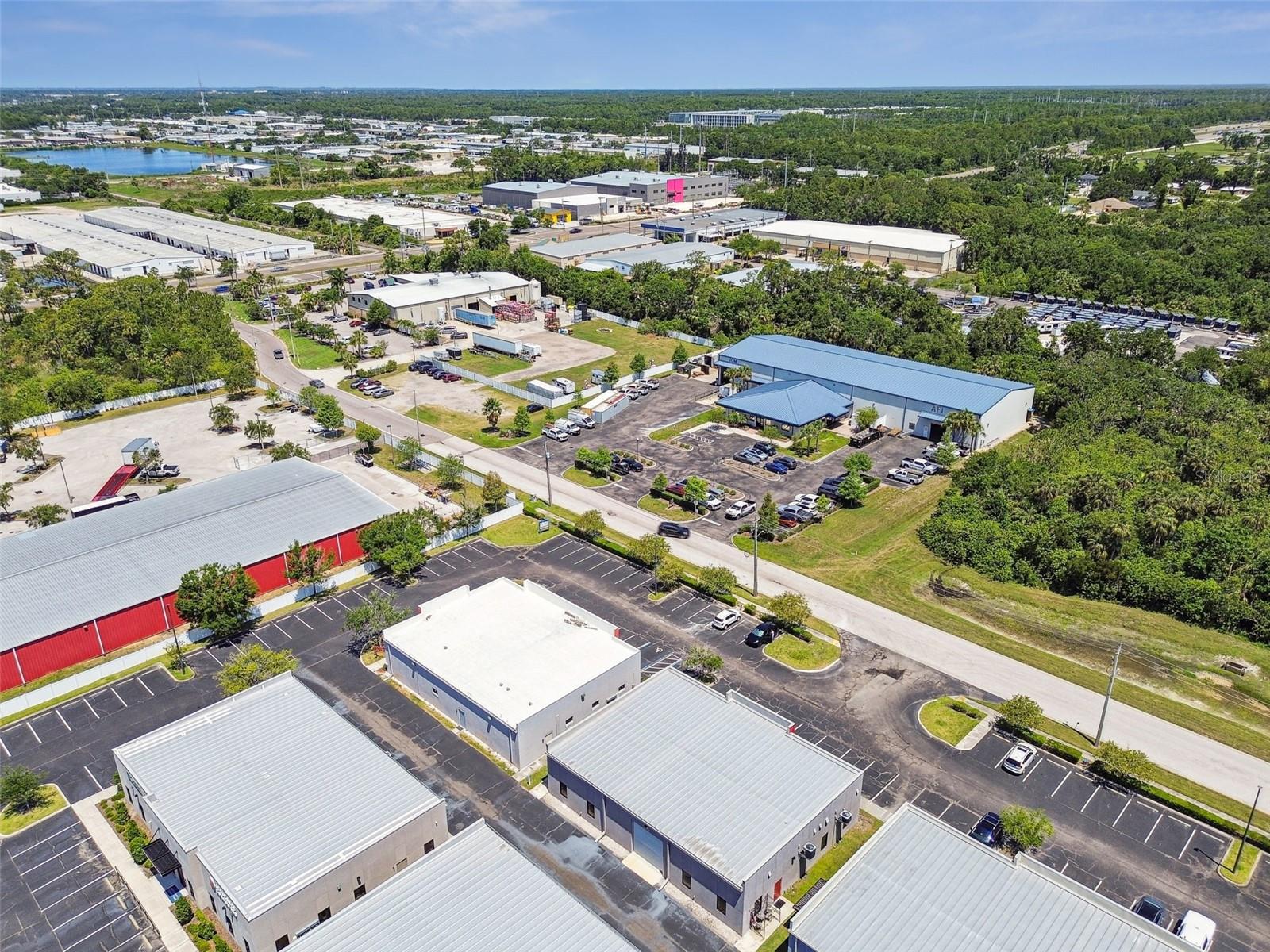 MONROES BUSINESS PARK - Commercial Sale