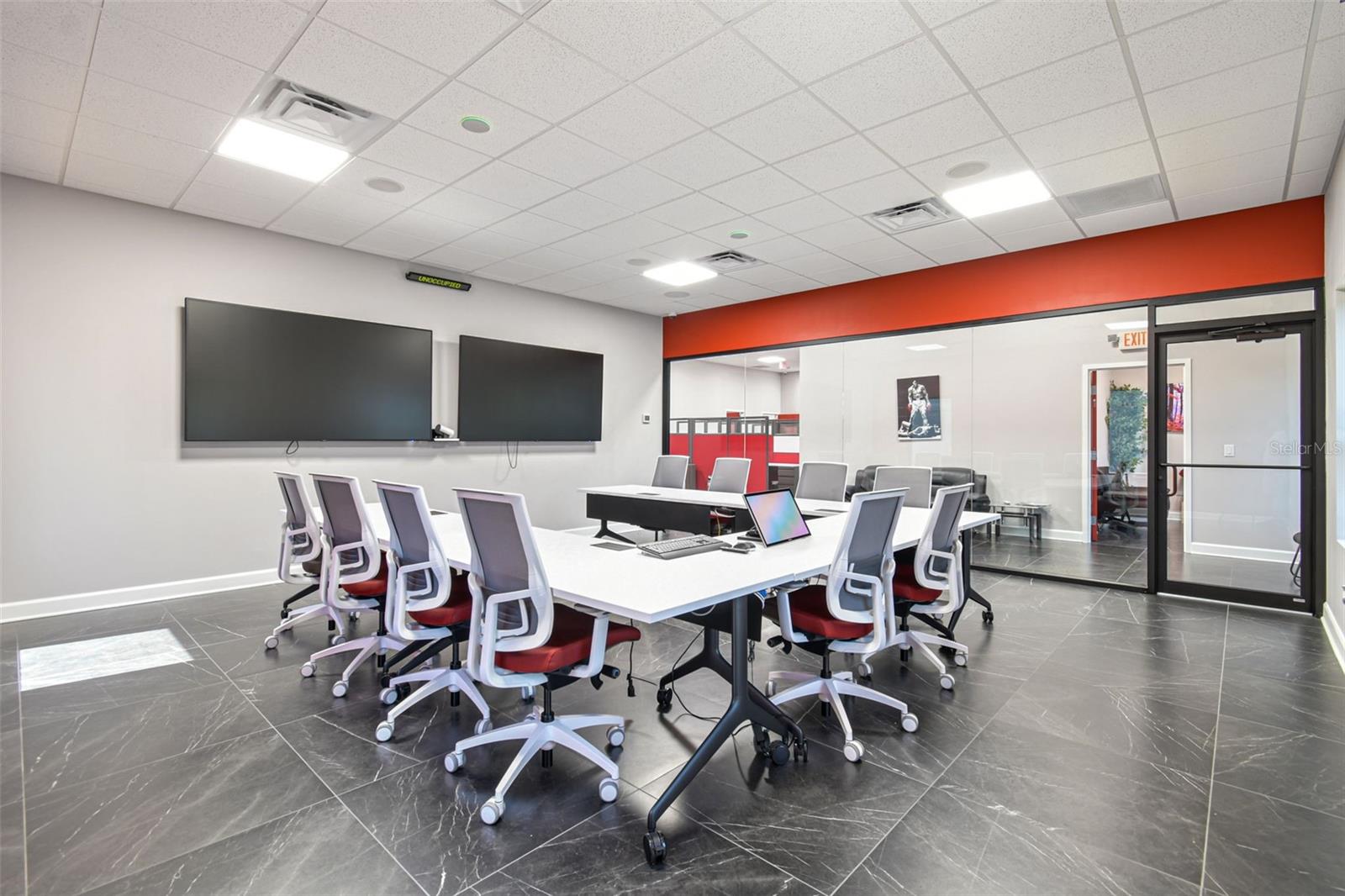 MONROES BUSINESS PARK - Commercial Sale