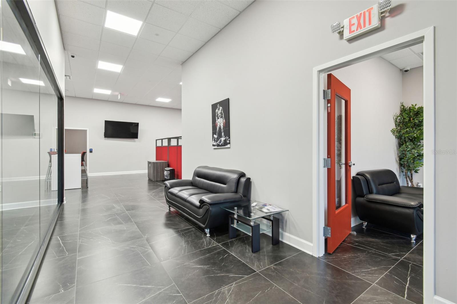 MONROES BUSINESS PARK - Commercial Sale
