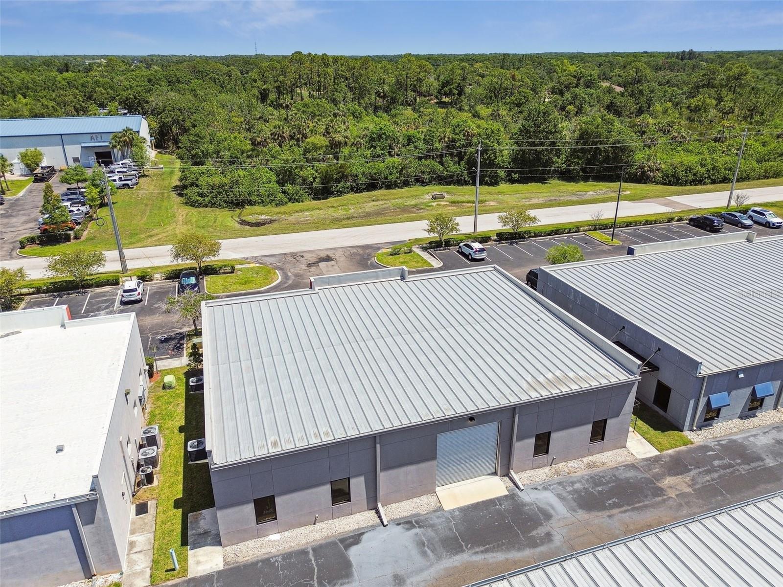 MONROES BUSINESS PARK - Commercial Sale