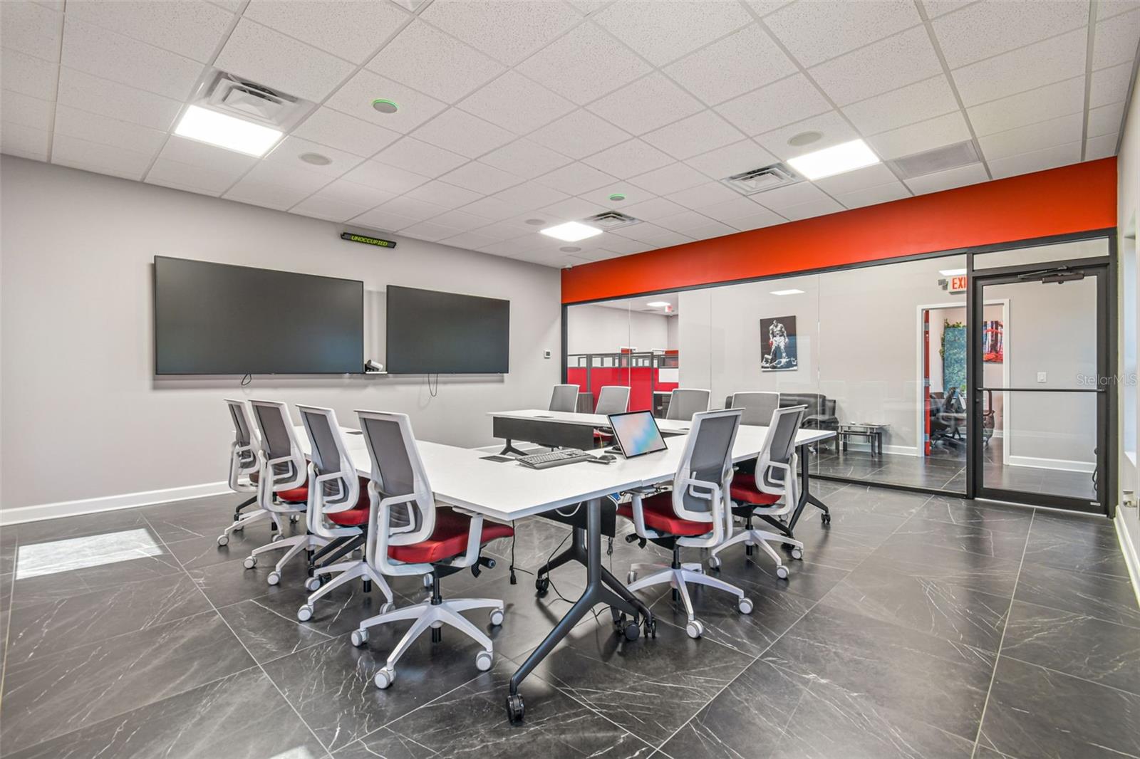 MONROES BUSINESS PARK - Commercial Sale