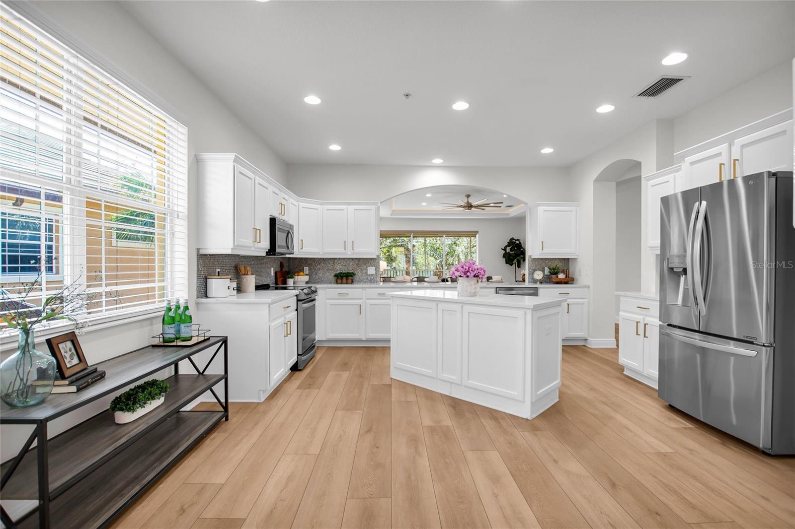 THE MOORINGS AT EDGEWATER IV - Residential