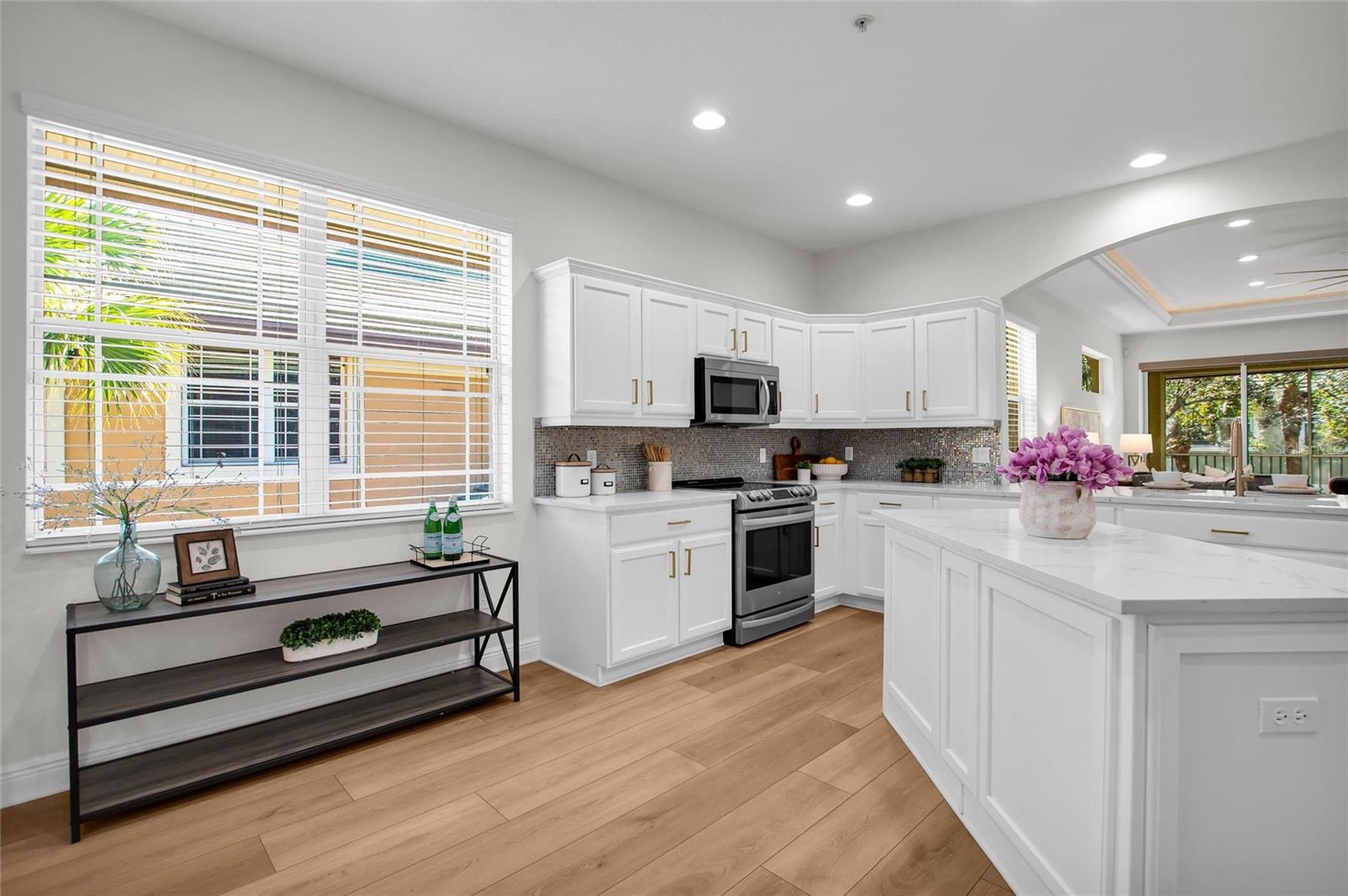 THE MOORINGS AT EDGEWATER IV - Residential