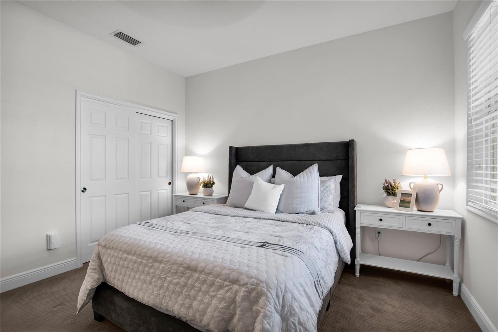 THE MOORINGS AT EDGEWATER IV - Residential