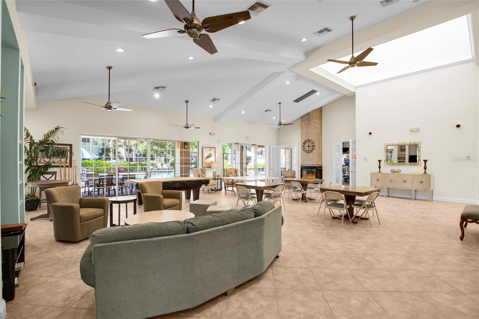 THE MOORINGS AT EDGEWATER IV - Residential