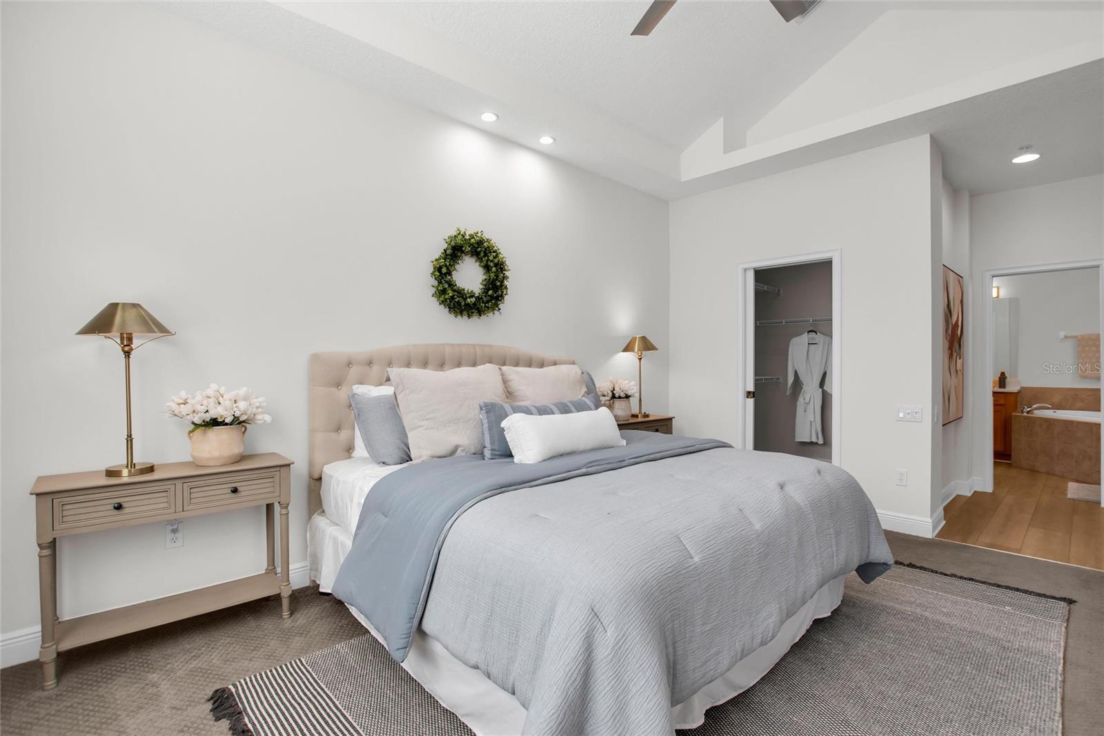 THE MOORINGS AT EDGEWATER IV - Residential