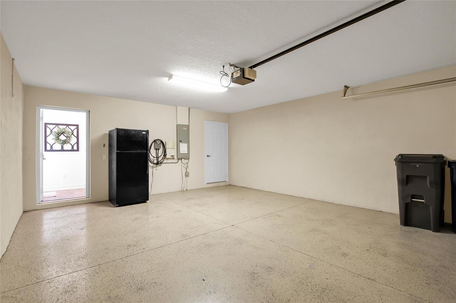 THE MOORINGS AT EDGEWATER IV - Residential