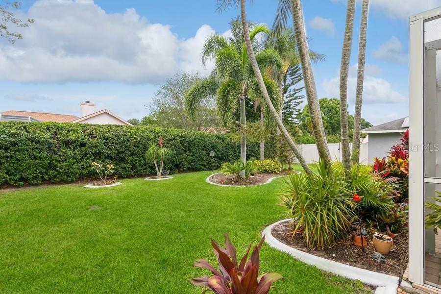 GROVE POINTE - Residential