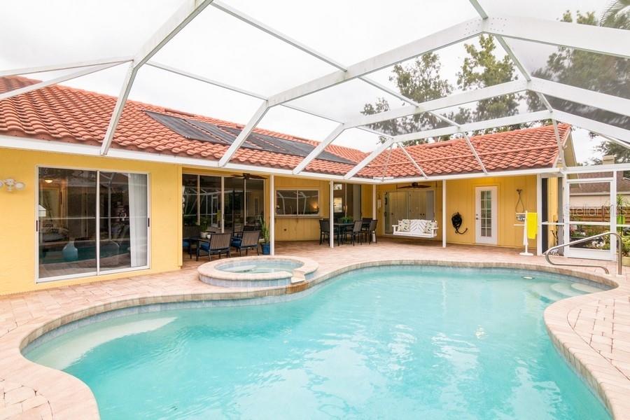 GROVE POINTE - Residential