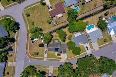 A home in PORT ORANGE