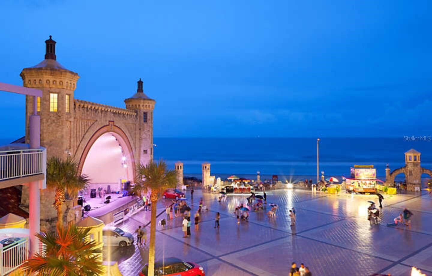 FOUNTAIN BEACH RESORT CONDO - Residential