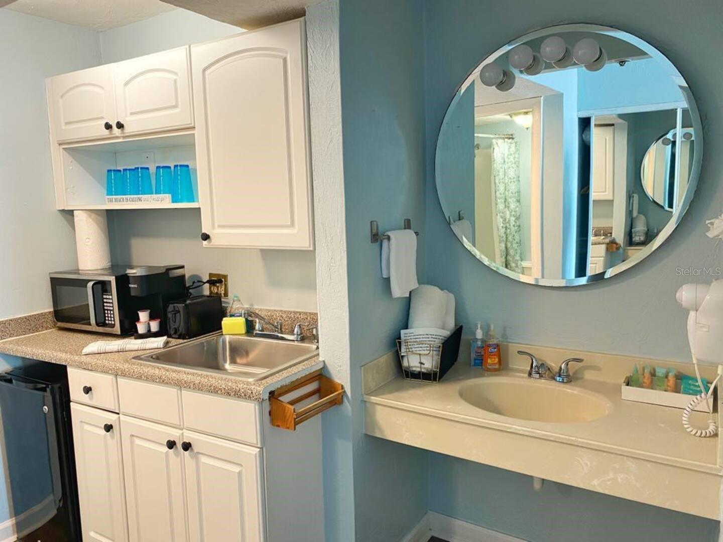 FOUNTAIN BEACH RESORT CONDO - Residential