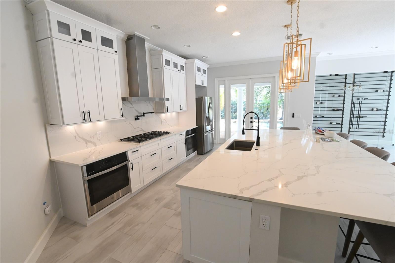 6119 FOXFIELD COURT