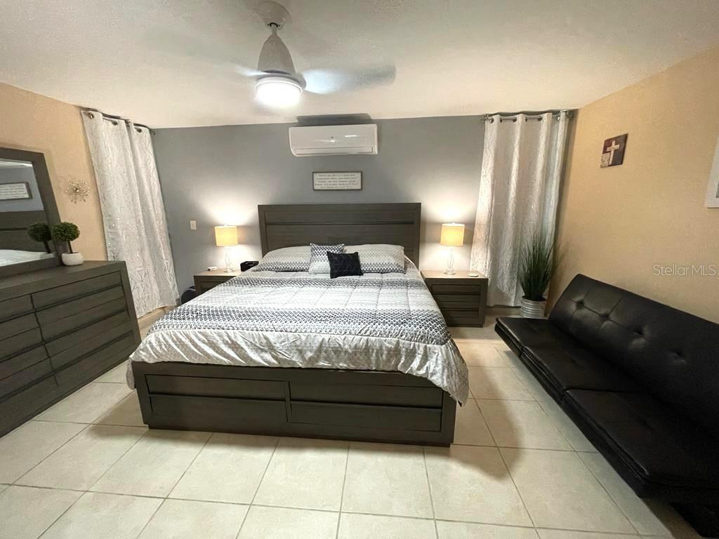 MIRAMELINDA ESTATES - Residential