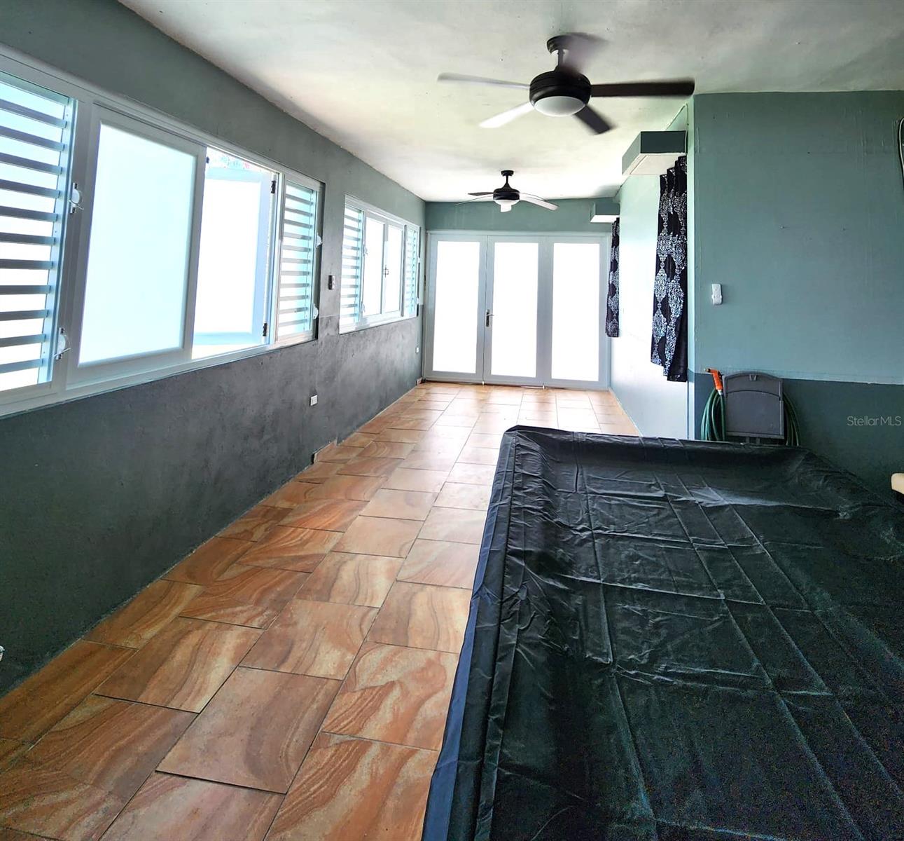 MIRAMELINDA ESTATES - Residential