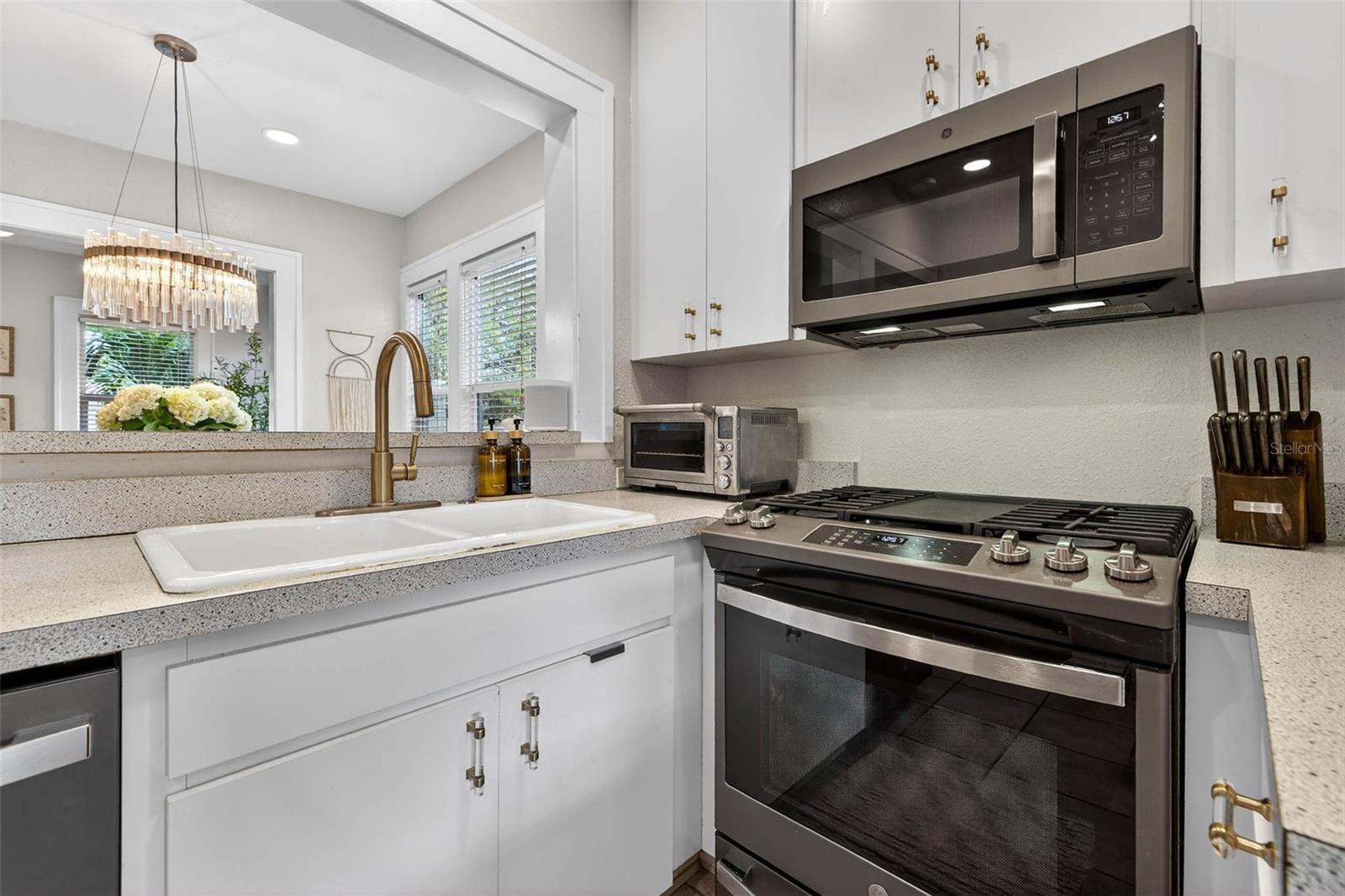 NORTH BAY HEIGHTS - Residential