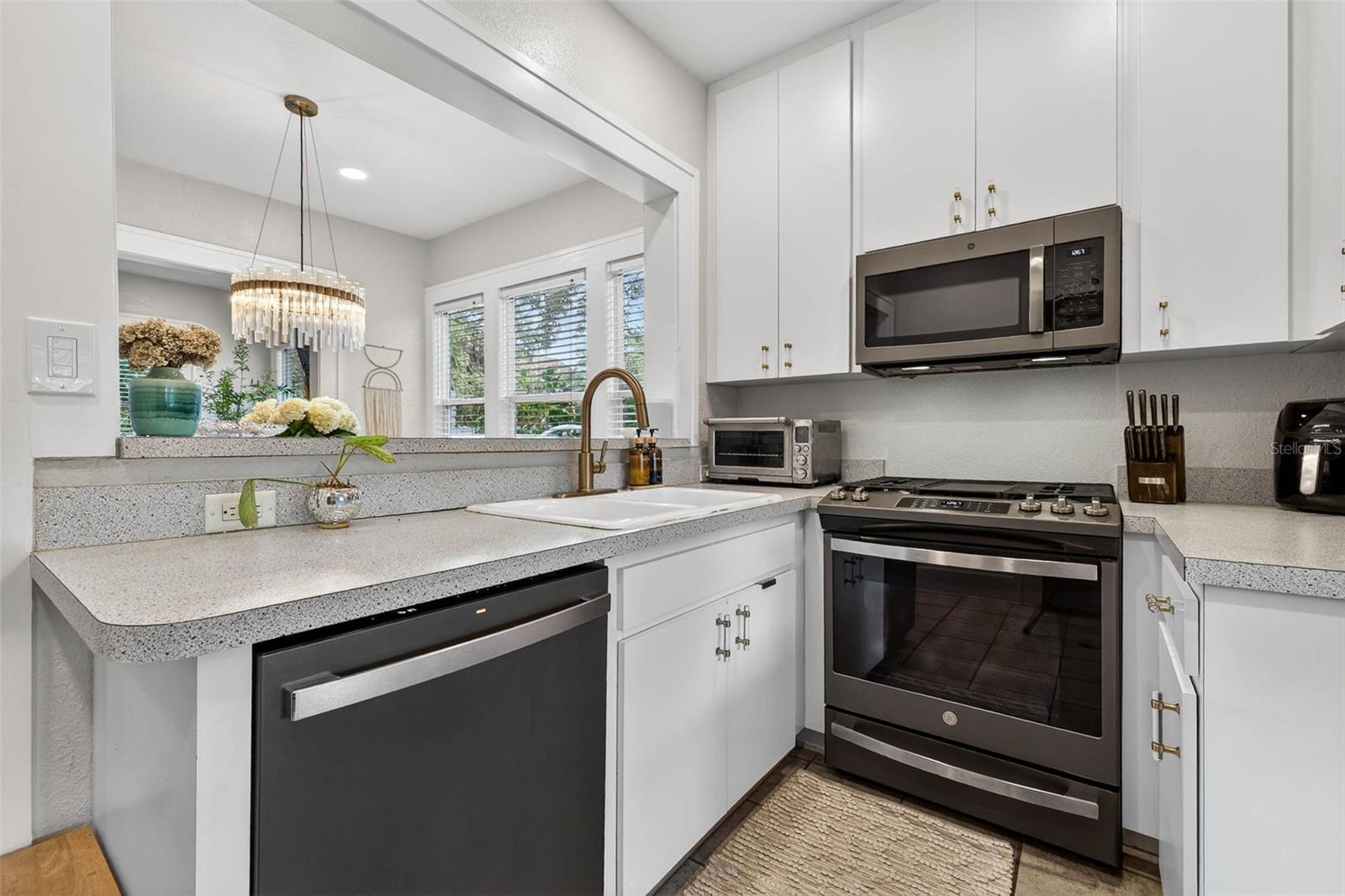 NORTH BAY HEIGHTS - Residential