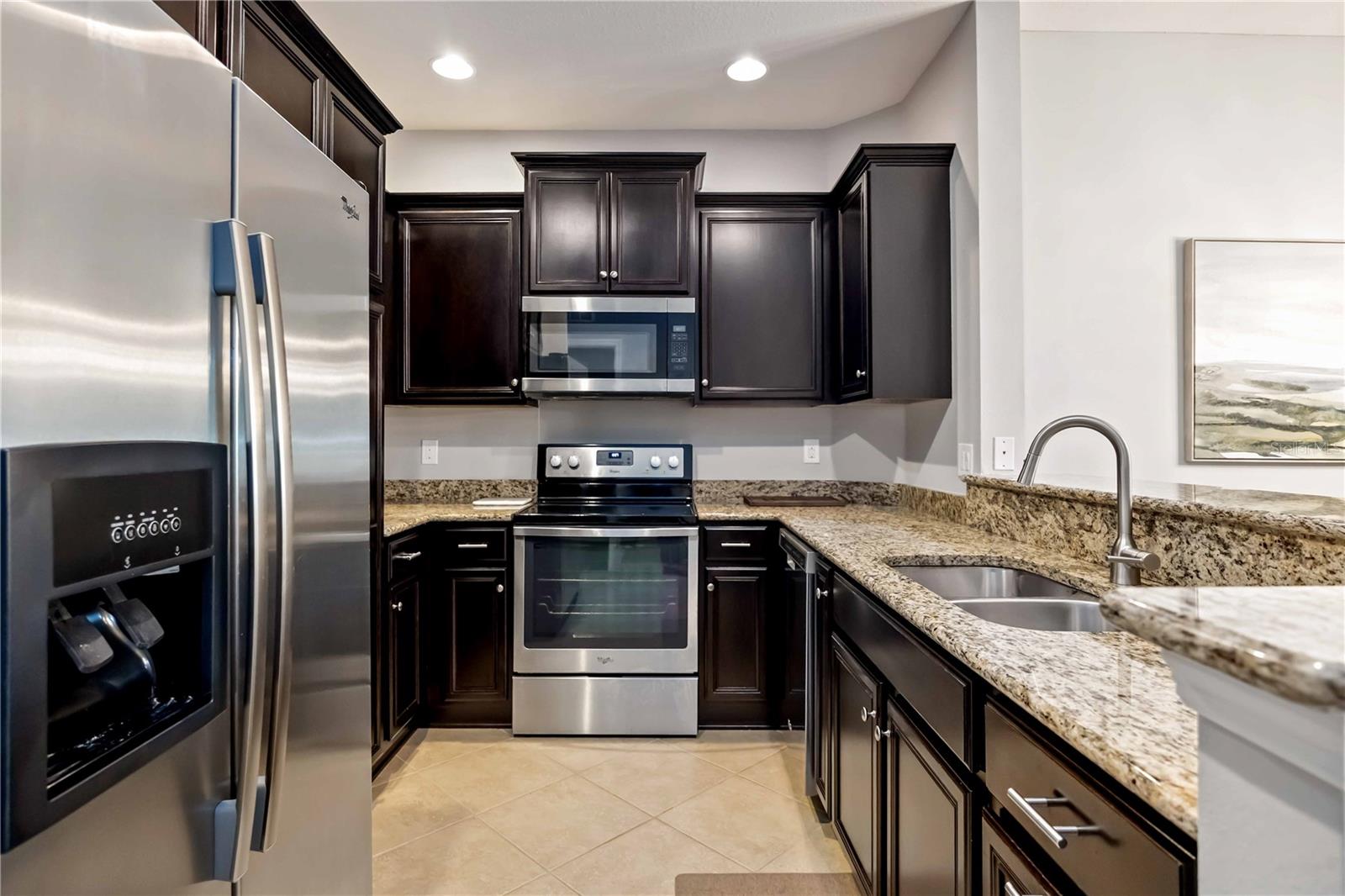 8034 MOONSTONE DR 1-106