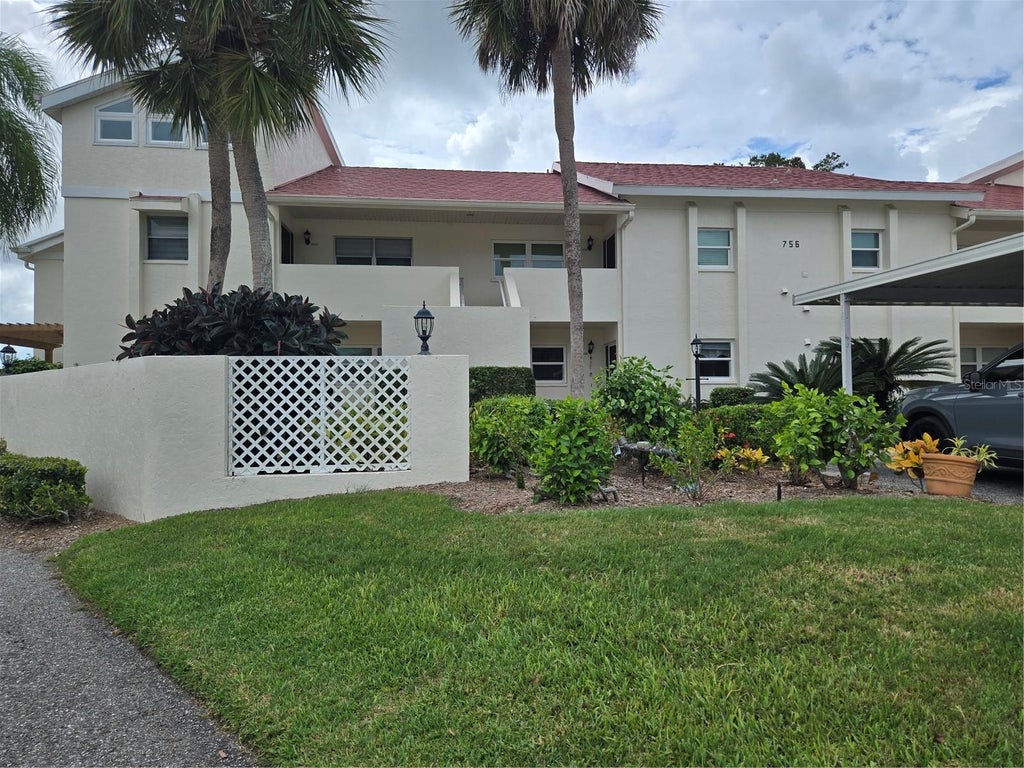 Photo of 756 Village Circle #102, Venice, FL 34292 (MLS # N6145812)