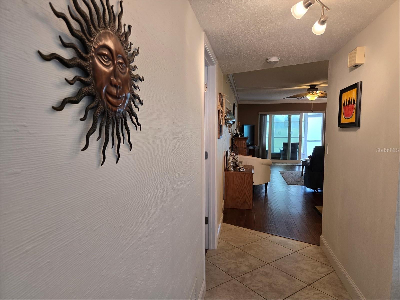 756 VILLAGE CIRCLE 102, VENICE, FL, 34292 2 756 VILLAGE CIRCLE 102