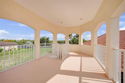 A home in PUNTA GORDA