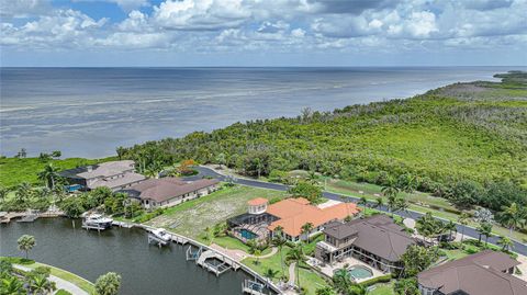 A home in PUNTA GORDA