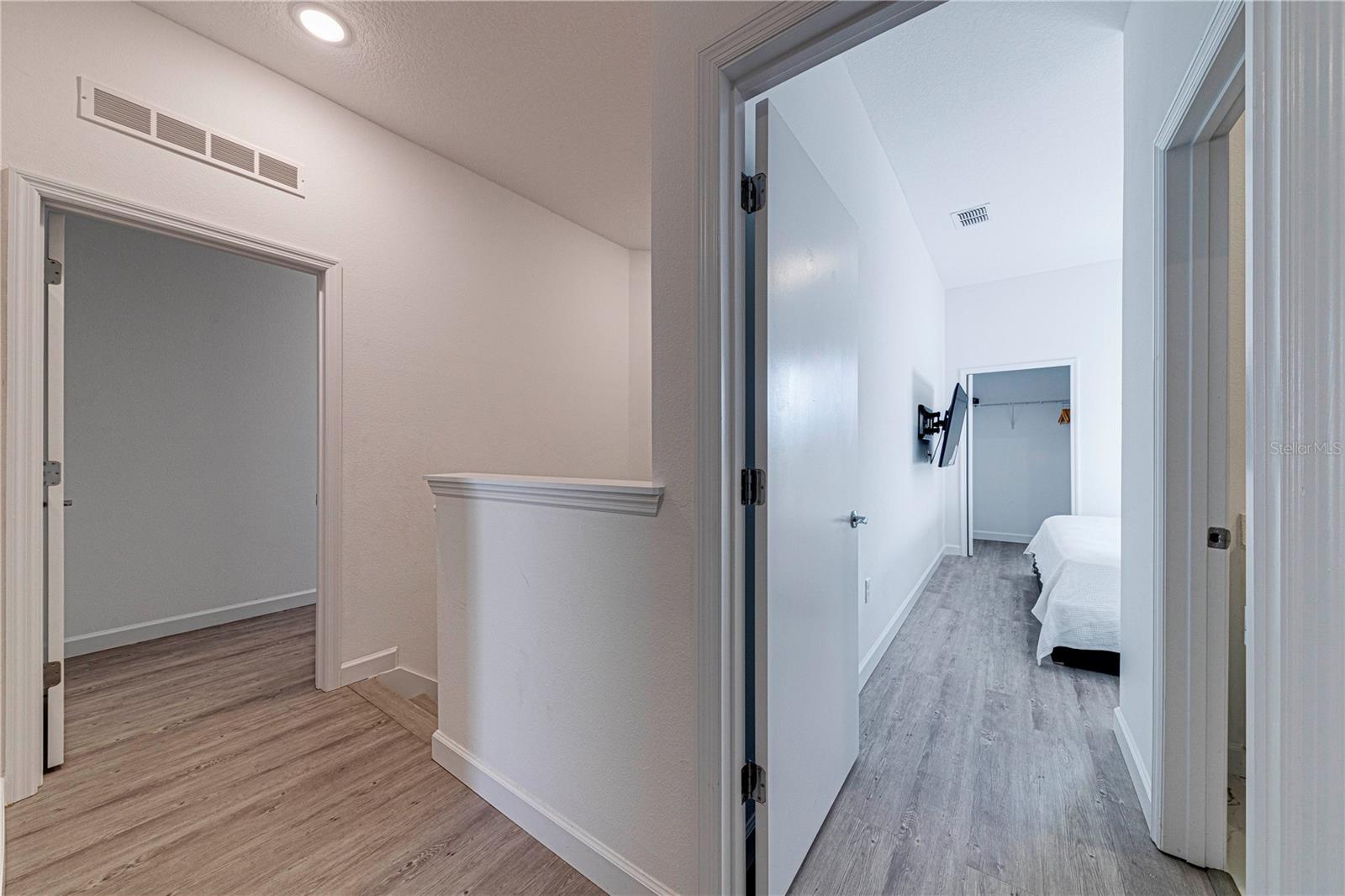 AZUR RESIDENCE - Residential