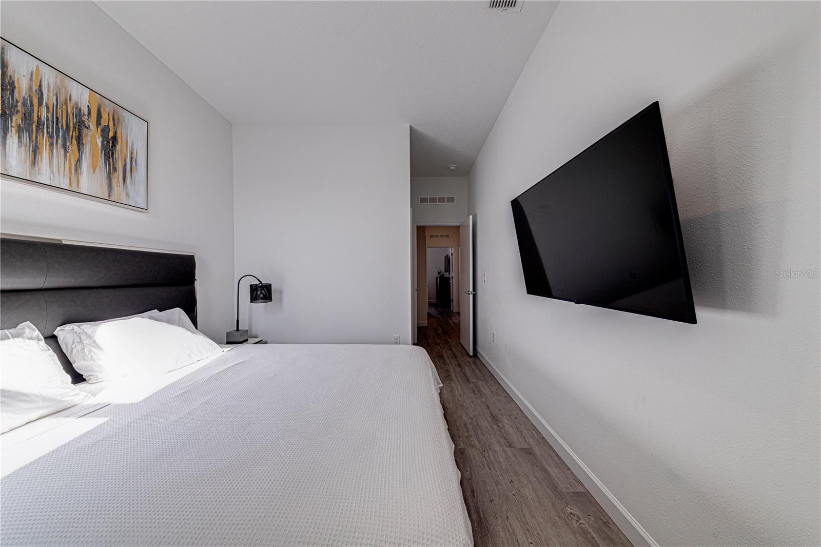 AZUR RESIDENCE - Residential