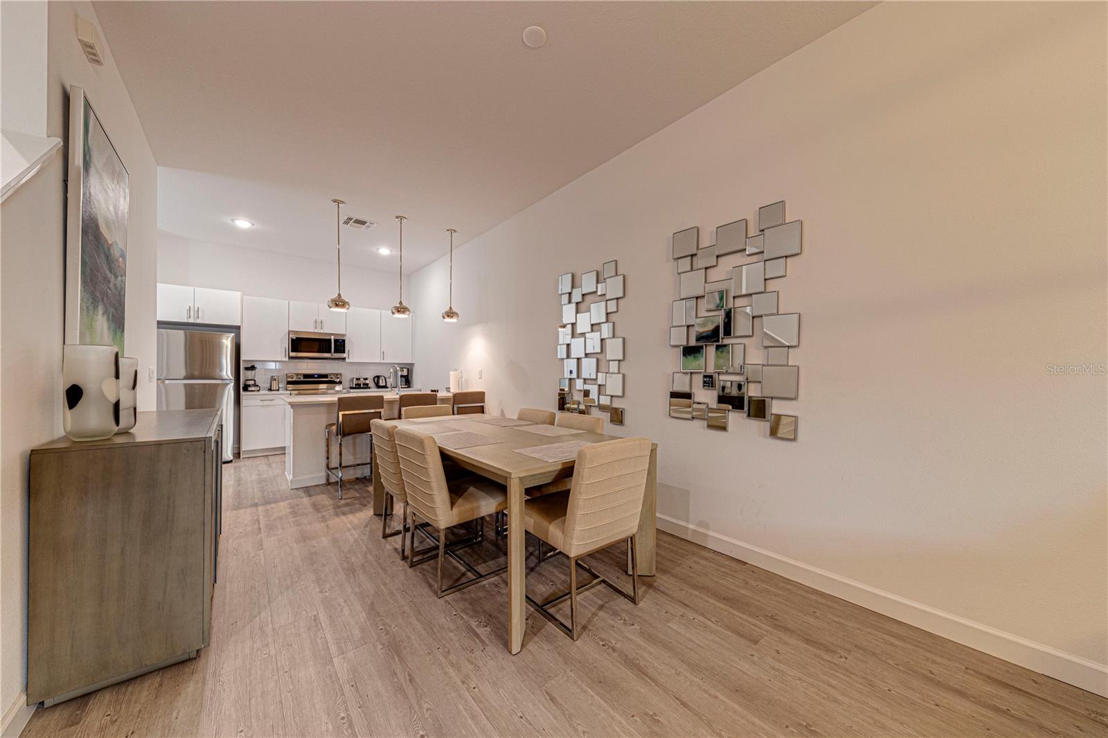 AZUR RESIDENCE - Residential