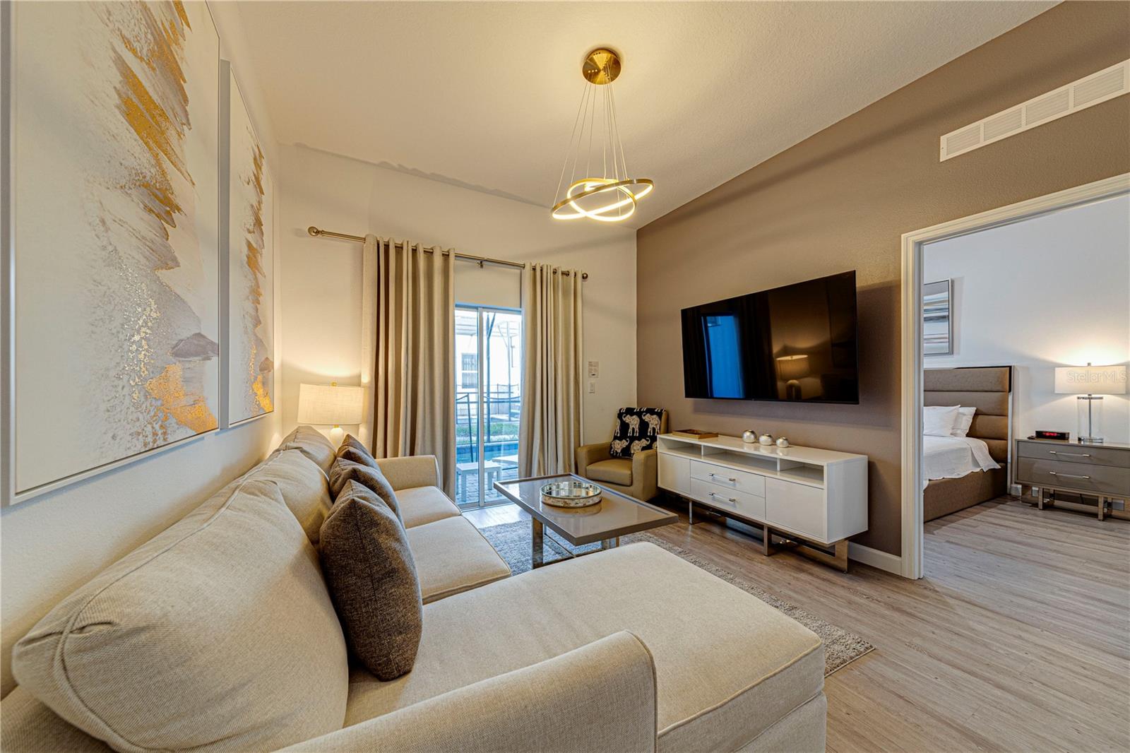 AZUR RESIDENCE - Residential