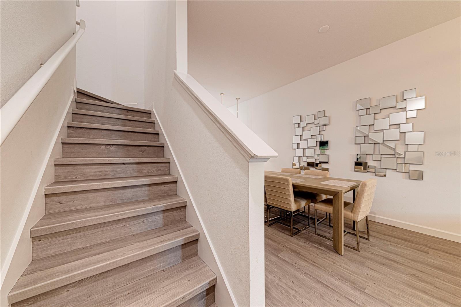 AZUR RESIDENCE - Residential