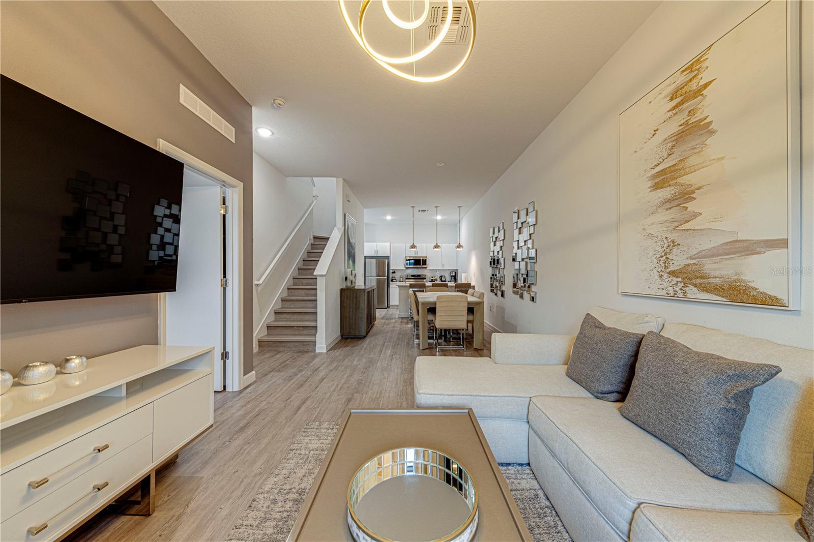AZUR RESIDENCE - Residential