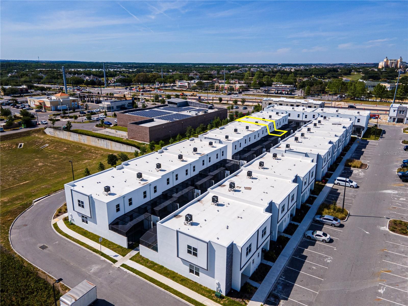 AZUR RESIDENCE - Residential
