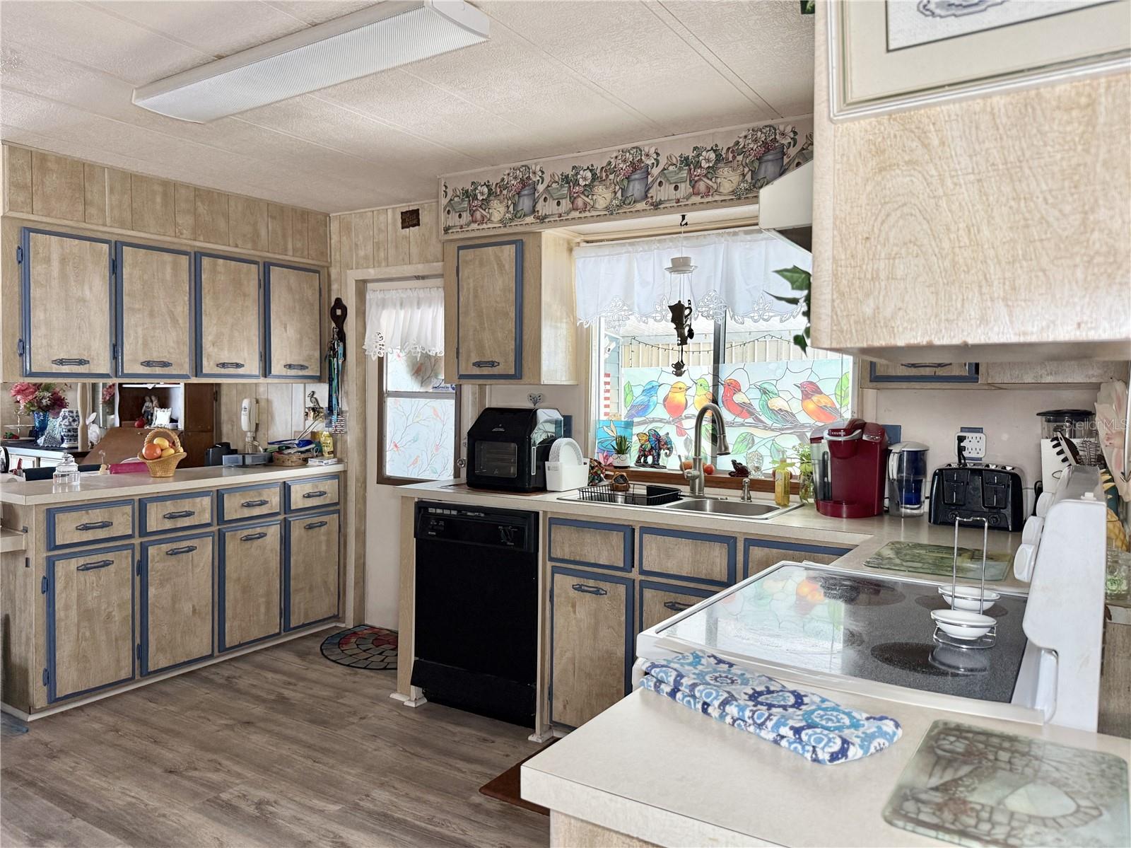 TIPPECANOE VILLAGE UNREC - Residential