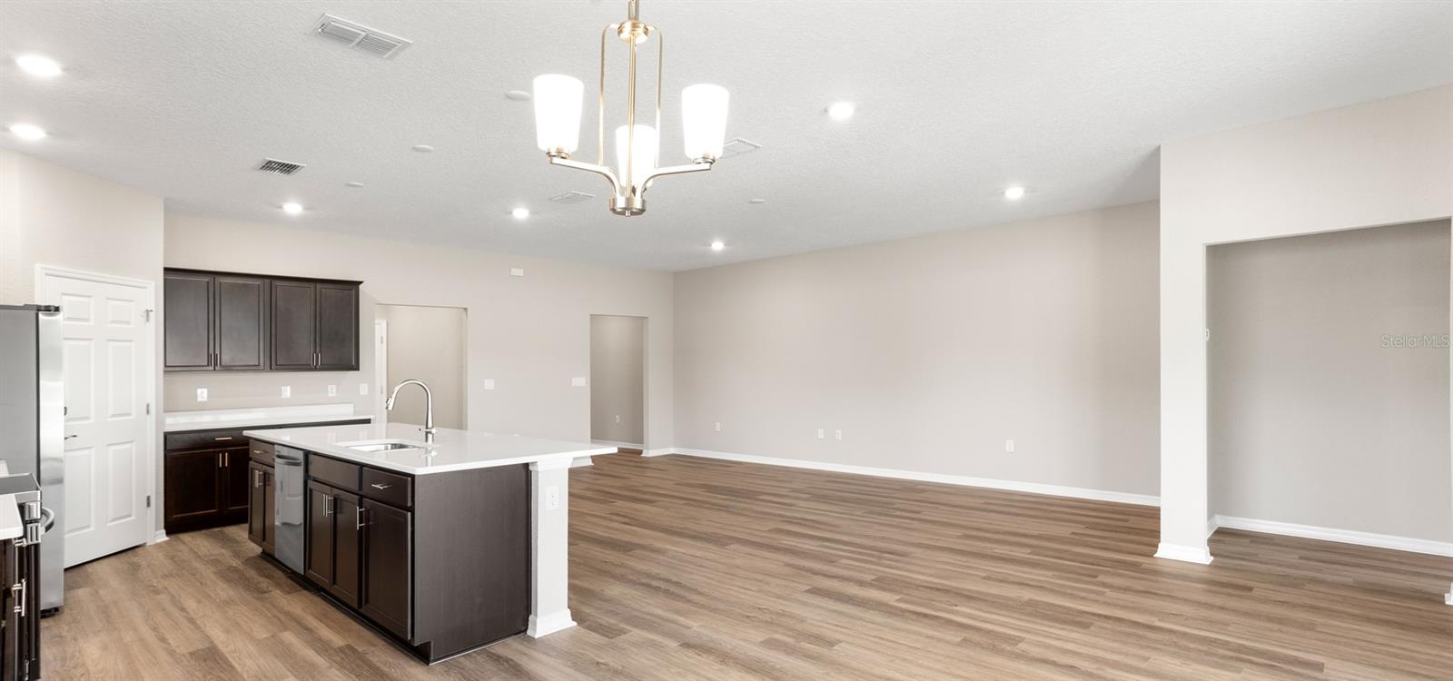 715 SW 77TH CIRCLE