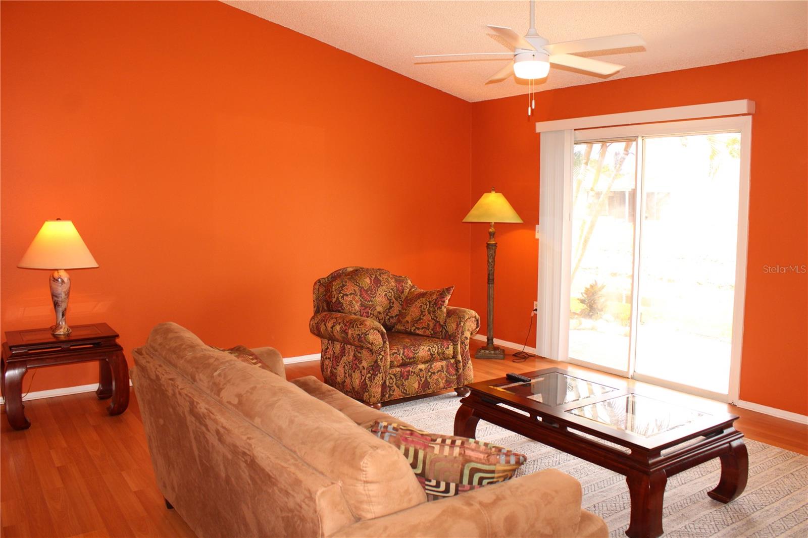 VILLAGES OF LAKESIDE S REV PH I - Residential Lease