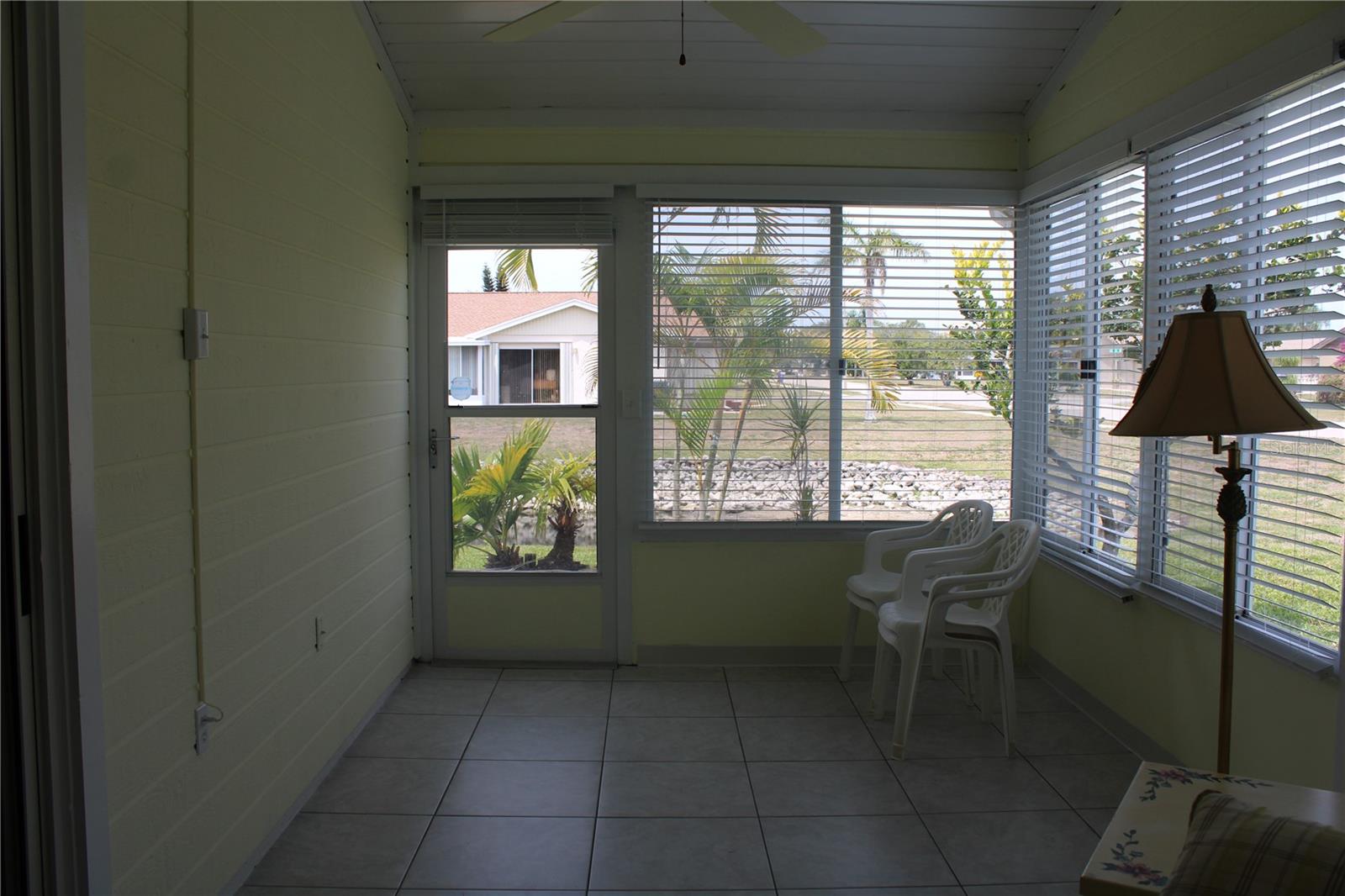 VILLAGES OF LAKESIDE S REV PH I - Residential Lease