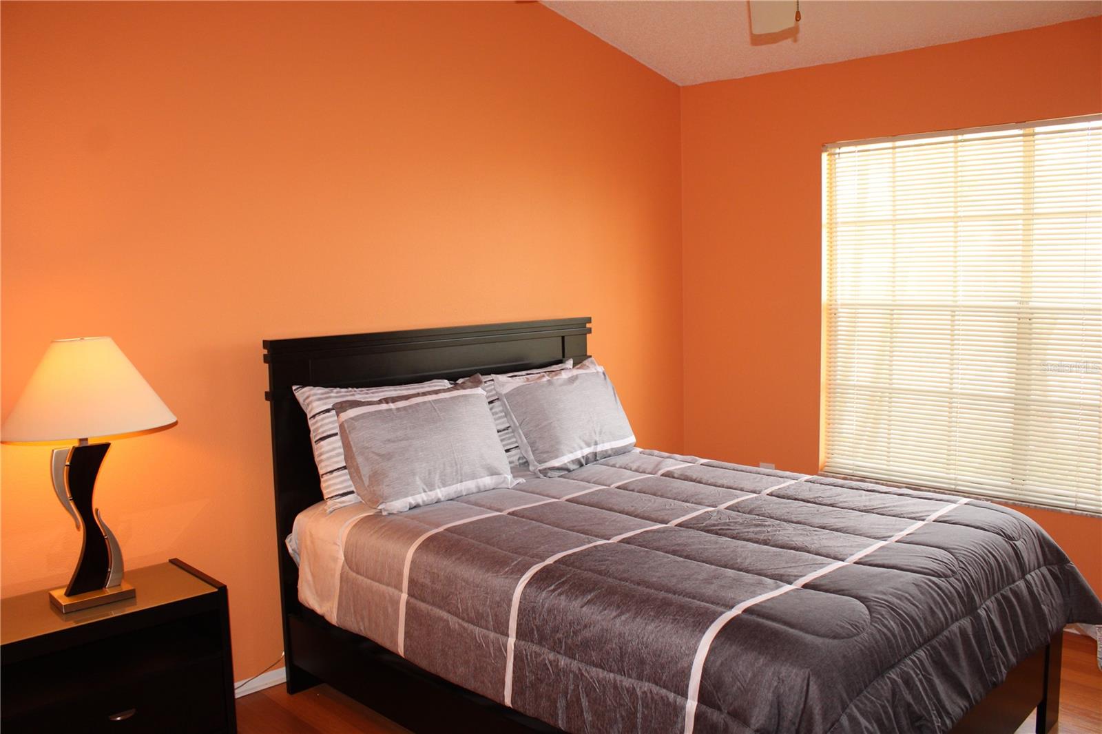 VILLAGES OF LAKESIDE S REV PH I - Residential Lease