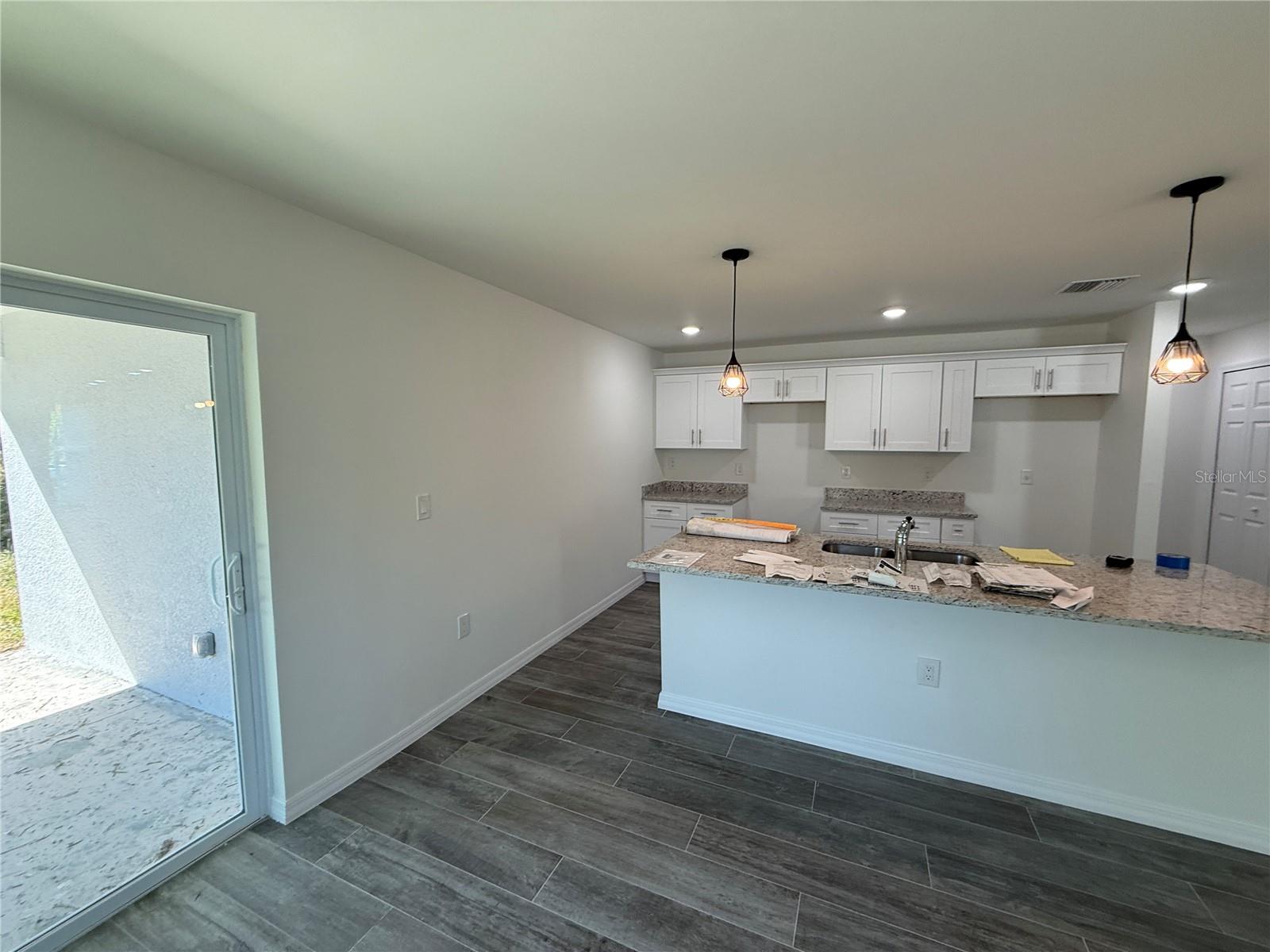 PORT CHARLOTTE SUB 08 - Residential Lease