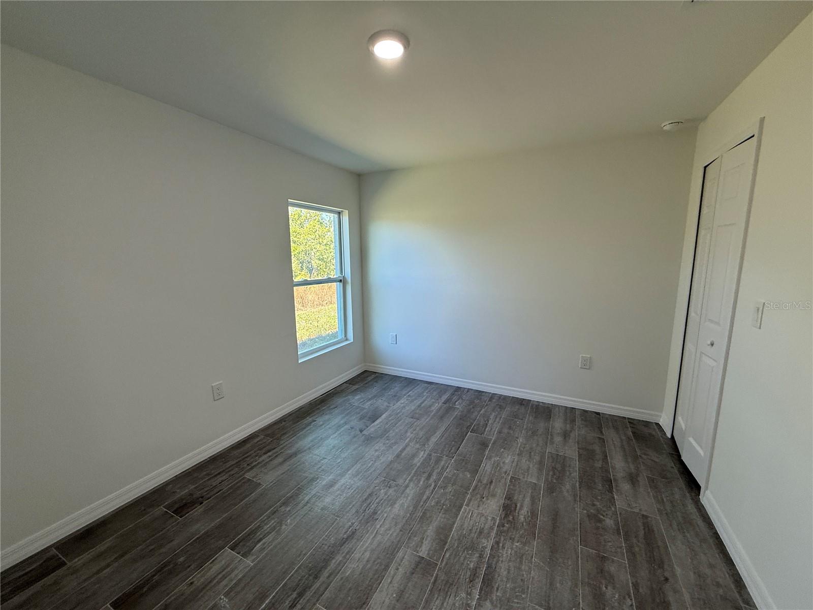 PORT CHARLOTTE SUB 08 - Residential Lease