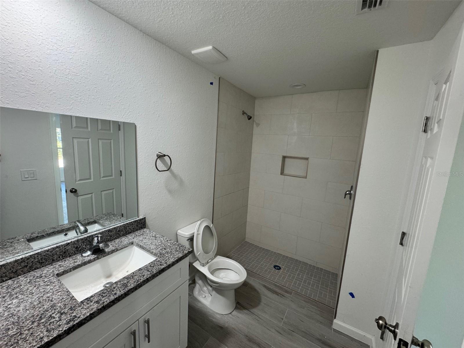 PORT CHARLOTTE SUB 08 - Residential Lease