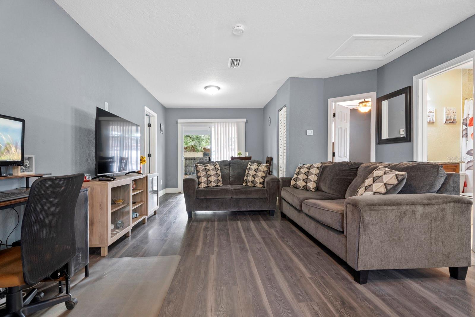 663 | SOUTH TAMPA SUBDIVISION - Residential