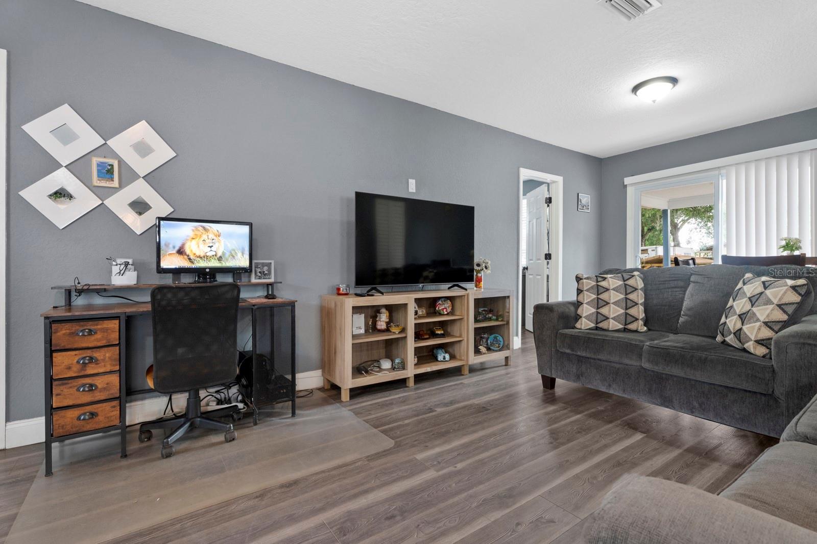663 | SOUTH TAMPA SUBDIVISION - Residential