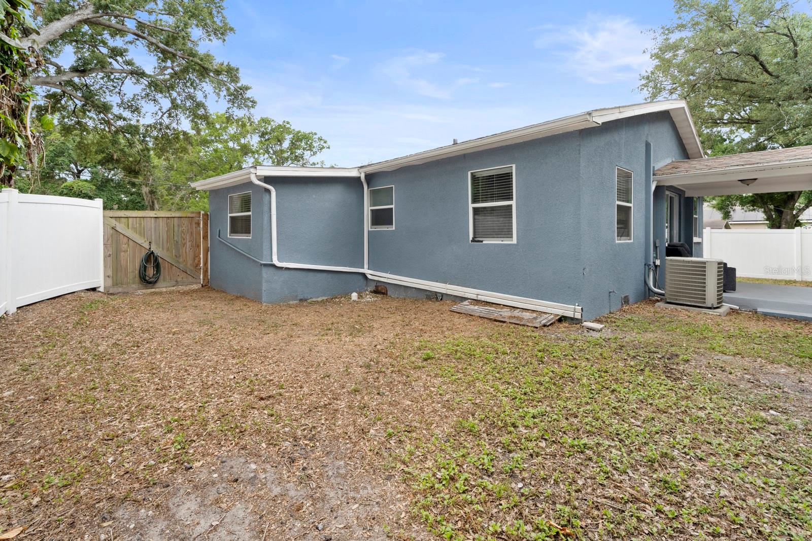 663 | SOUTH TAMPA SUBDIVISION - Residential