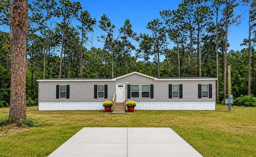 Photo of 10055 W Ohio Drive, Crystal River, FL 34428 (MLS # TB8541636)
